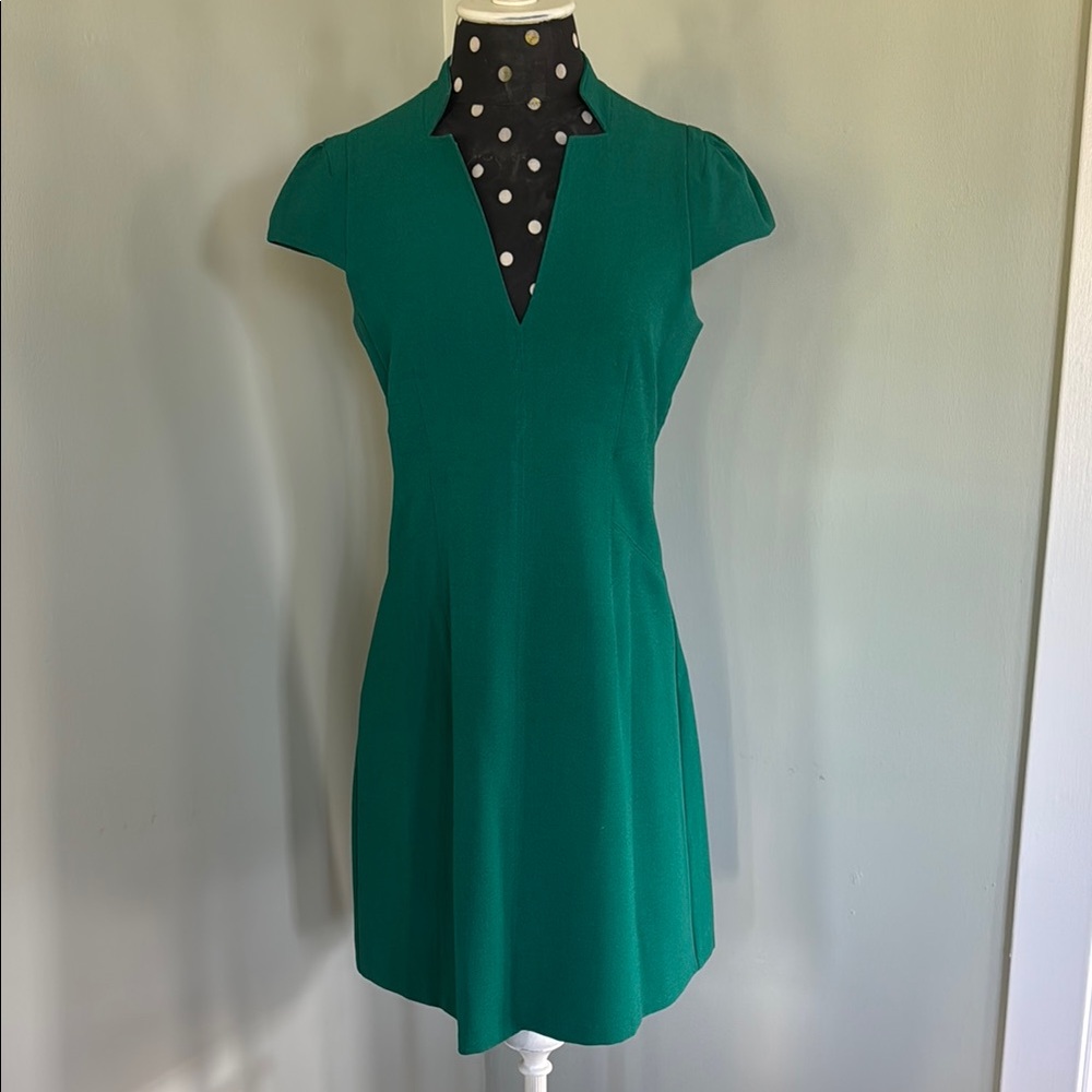 Elegant Vince Camuto Green Dress